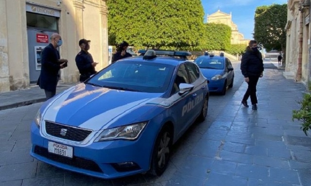 Noto, controlli anticovid nel centro storico: 16 sanzioni