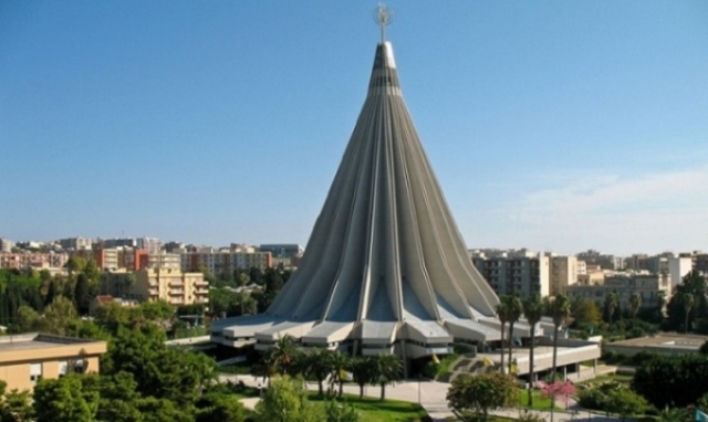 Siracusa, al Santuario una postazione per prenotare i vaccini degli anziani