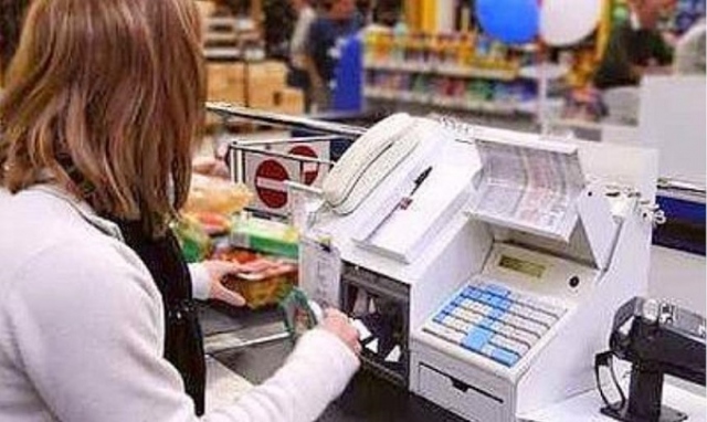 Siracusa, Lega Sicilia: "Vacciazione per i dipendenti dei supermercati"