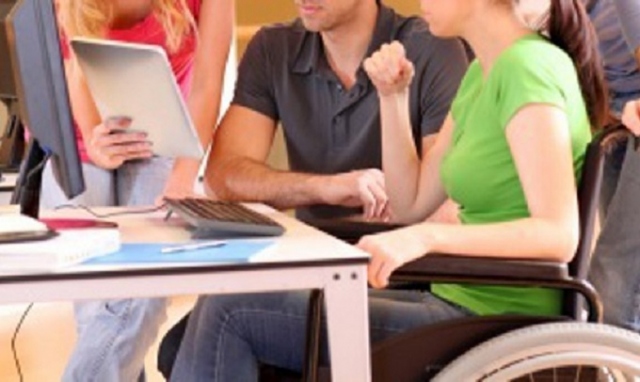 Servizi aggiuntivi per gli studenti disabili, al Libero Consorzio di Siracusa assegnati 246mila euro