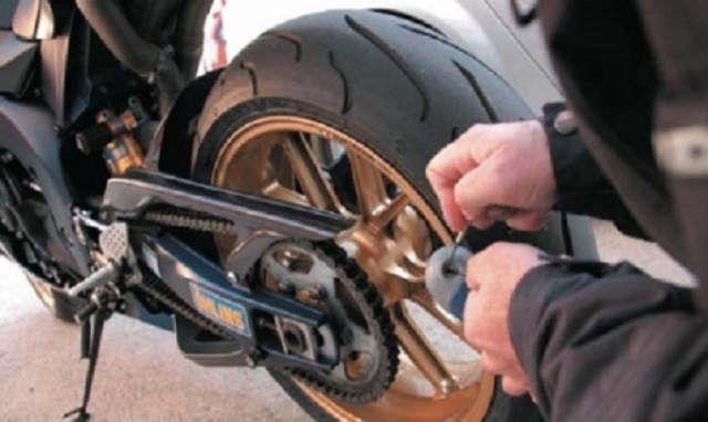 Siracusa, tentato furto di un motociclo in Ortigia: arrestato 49enne