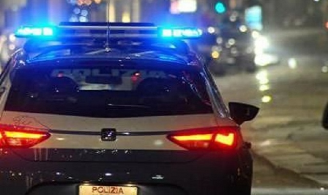 Siracusa, assembramento in via Cirinnà: 30 giovani sanzionati