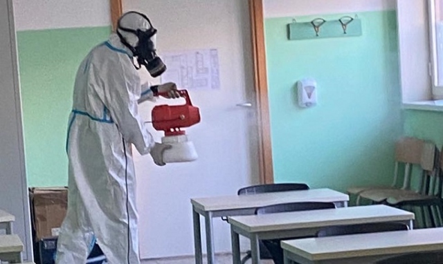 Siracusa, docente positivo all'Alberghiero: oggi studenti in dad