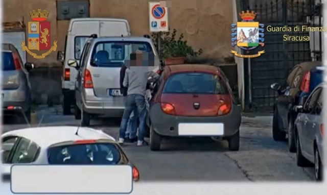 Augusta, traffico internazionale di ossicodone. Inquisiti anche 5 medici