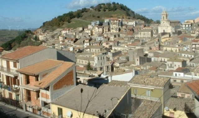 Buccheri e Ferla: riaprono scuole, parchi, impianti sportivi e cimiteri