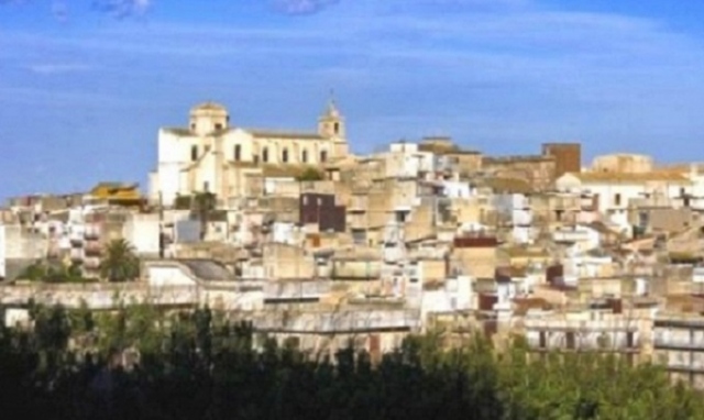 Francofonte, focolaio covid in una palestra: positivi 13 ragazzini e l'istruttore