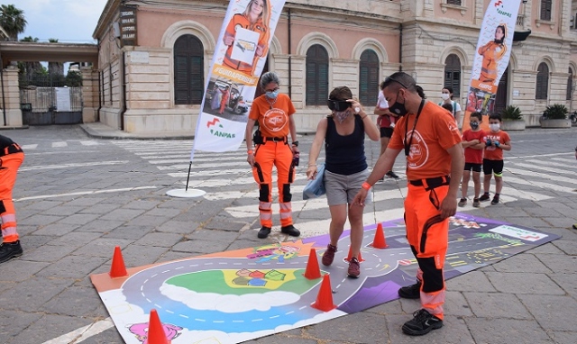 A Siracusa la prima tappa italiana del progetto "Guida per bene"