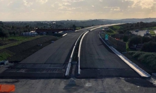 Sopralluogo sul tratto autostradale Rosolini-Ispica, l'assessore Falcone "Apertura entro giugno"