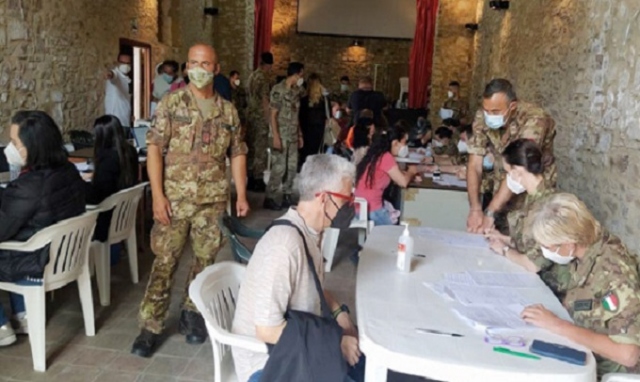 "Over 60 Sicily tour, la Difesa a sostegno della campagna vaccinale