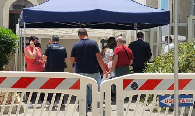 Vaccini, da oggi all'8 giugno apertura straordinaria dell'hub dell'Urban Center per gli over 18