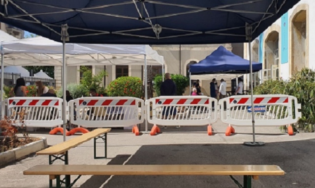 Vaccini: da domani in Sicilia prenotazioni target 12-15 anni