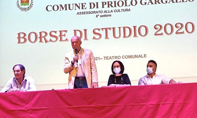 Priolo, consegna borse di studio agli studenti meritevoli