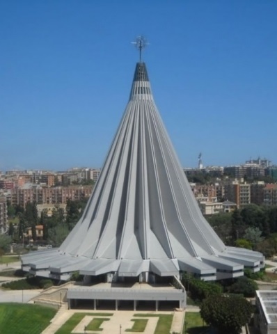 Siracusa, Santuario: messe serali del sabato e della domenica sul sagrato della Cripta