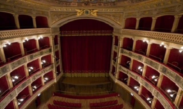 Siracusa, visite gratuite al Teatro comunale fino al 26 agosto